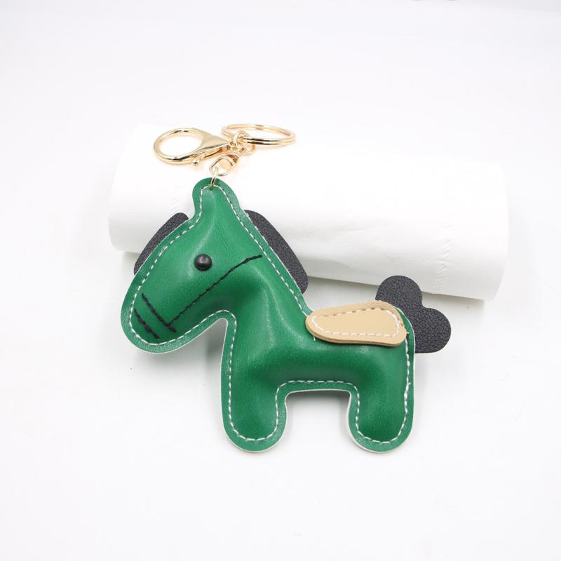 1 Piece Charm Leather Animal Keyfob Cute  Women Men'S Cartoon Horse Keychain Car Keyring Bag Pendant For Friends Gifts