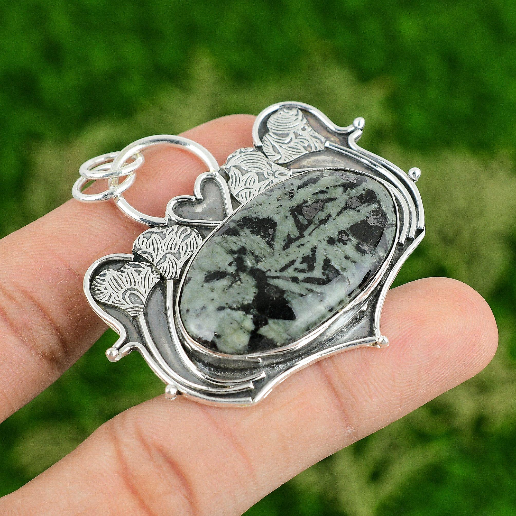 

Oval Green Rice Jasper Gemstone 925 Silver Bezel Birthday Ethnic Pendant Jewelry