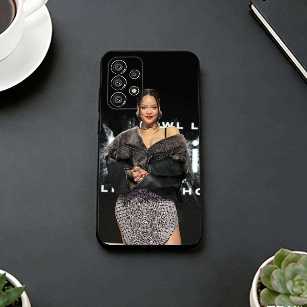 Hot S-singer R-Rihannas Phone Case For Samsung S25,S24,S21,S22,S23,S30,Ultra,S20,Plus,Fe,Lite,Note,10,Black Cover