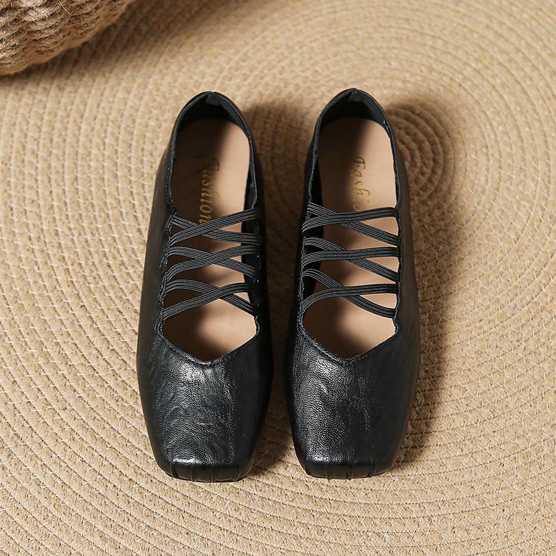 Fashion Niche Vintage Pleated Square Toe Women's Lace-Up Block Heel Shoes