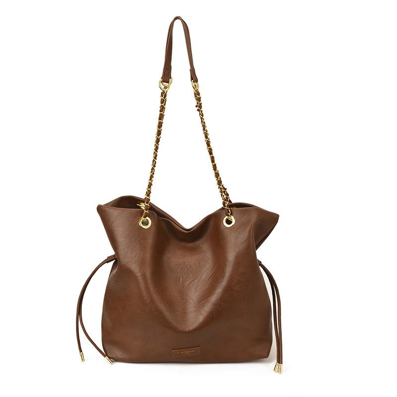 Drawstring Chain Fashionable Tote Bag, Large-capacity Commuting Lucky Bag, Elegant Single-shoulder Large Bag