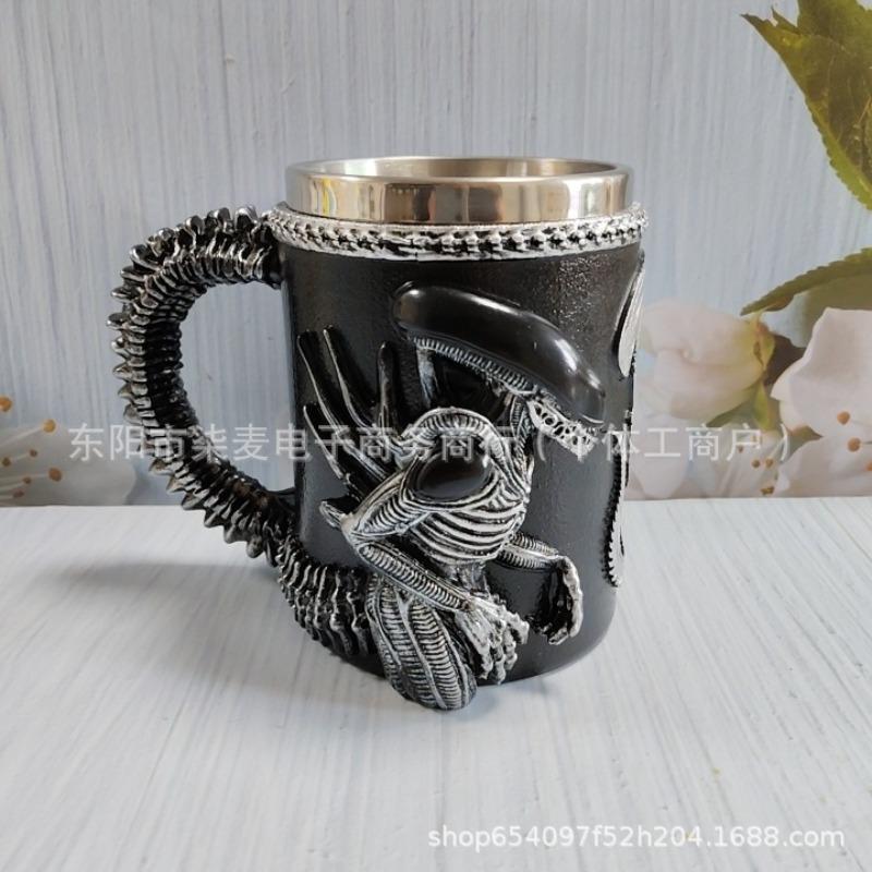 

New Halloween Personality Iron Maiden Living Room Wine High-end Decorative Ornament D Three-dimensional Mug 300ml чёрный