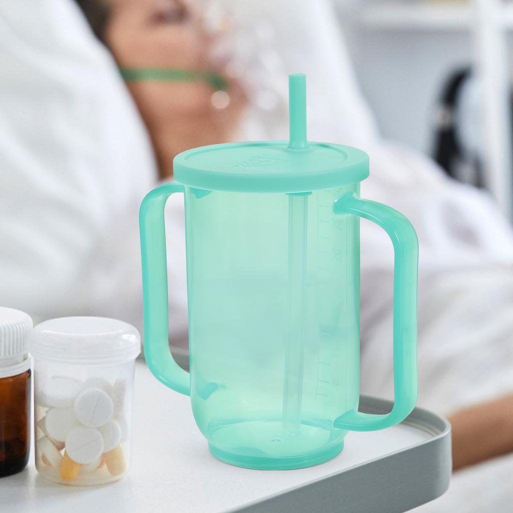 Kubek do picia dla dorosłych 2 uchwyty Plastikowy kubek kubek do picia Niepełnosprawni Starszy Odporny na rozlanie Kubek dla osób z dysfagią Pomoc dla osób z chorobą Parkinsona Codzienne życie