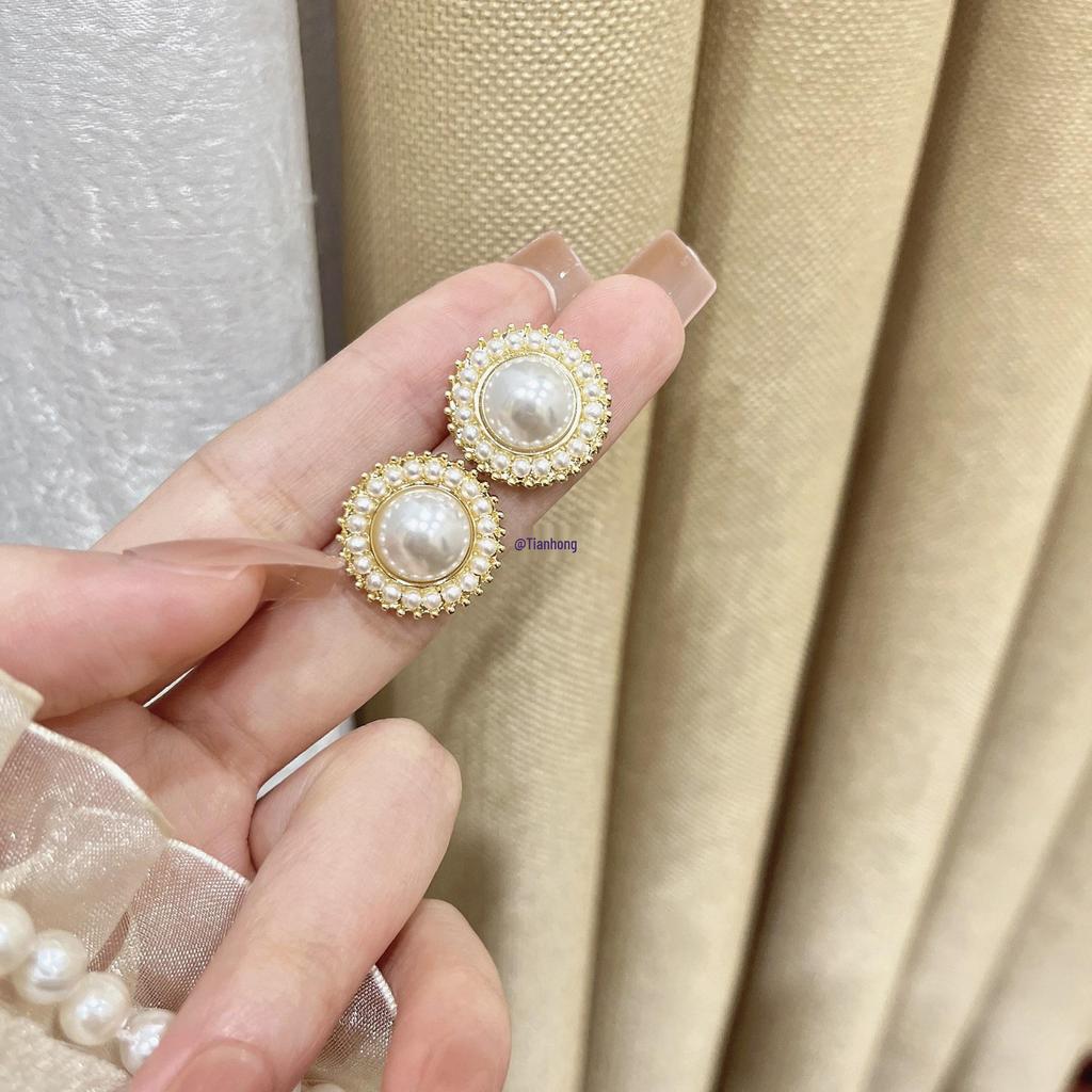 Pearl Stud Earrings for Women 2025: Trendy Retro Hong Kong Style Ear Clips Accessories