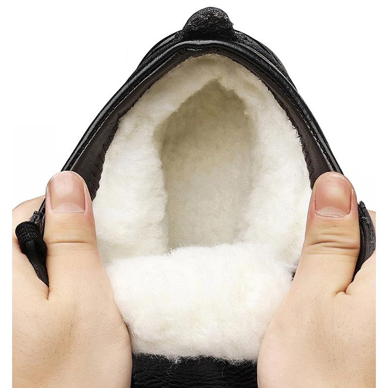 2025 Winter Genuine Leather Shoes Men Snow Boots Warm Plush Mens Ankle Botas Flat Non-slip Cotton Shoes Pure Black