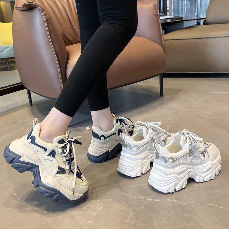 Korean Version of the Popular Dad Shoes Women 2025 Summer New Internet Celebrity Versatile Thick Sole Height Increase Running Sports Leisure Cloth