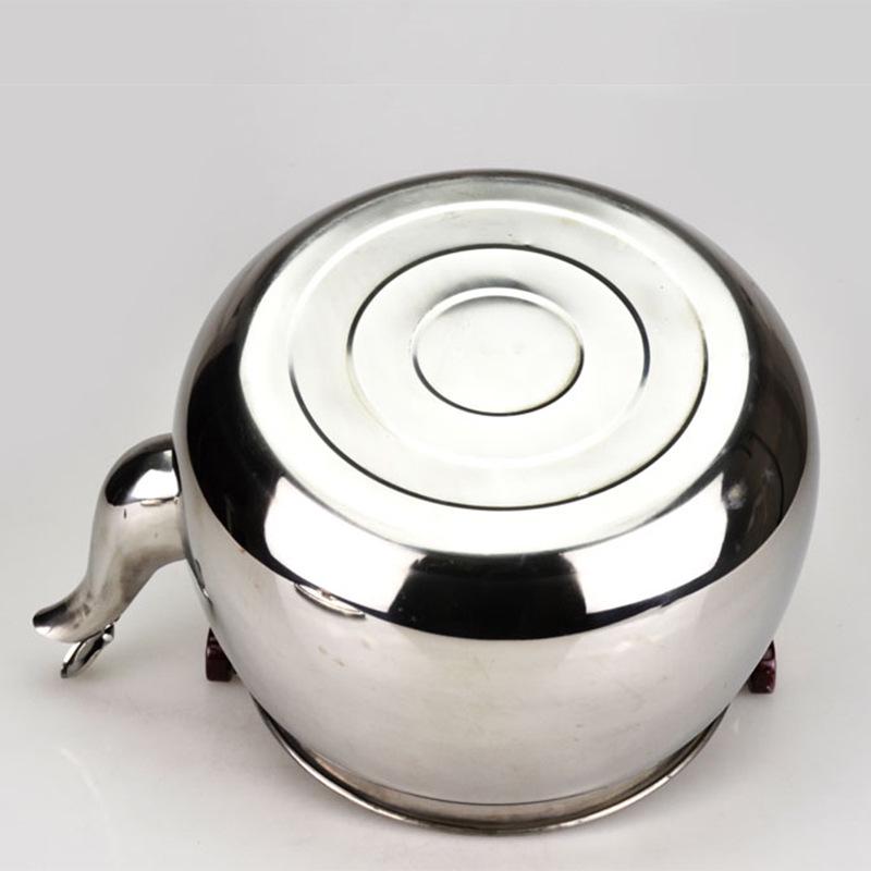 7L Pfeifender nichtmagnetischer Edelstahlkessel zum Kochen von Wasser und Suppe