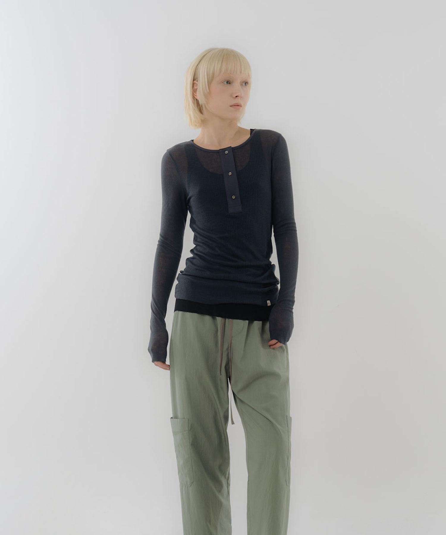 Hasuo Tencel Henley Neck T-Shirt_Charcoal Charcoal