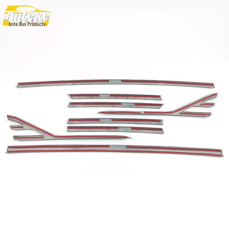 19 Touareg Frontgrilltrim: Repskyddande blank list för övre och mittersta grillen