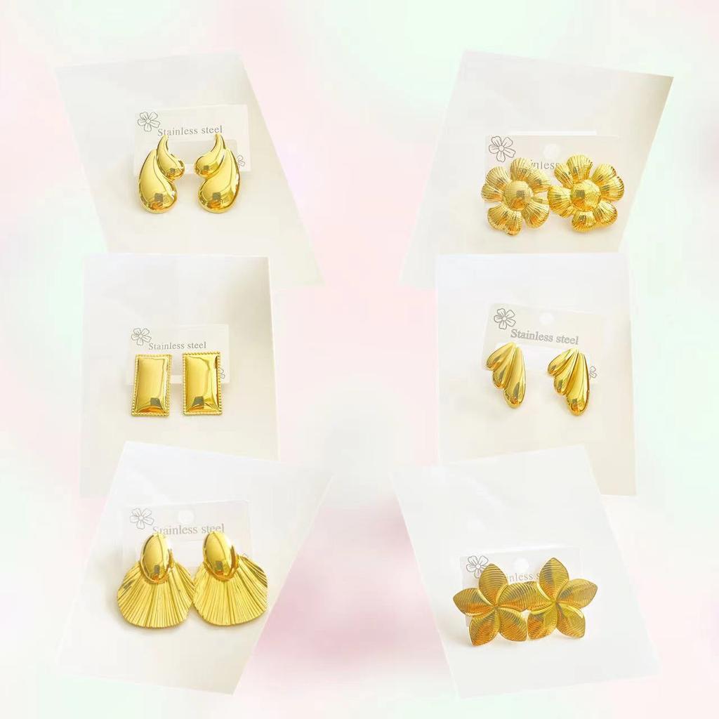 Dainty Thick Stud Earrings for Women Jewelry Irregular Geometric Flower Dangle Stud Earrings For Women Style Random Shipping