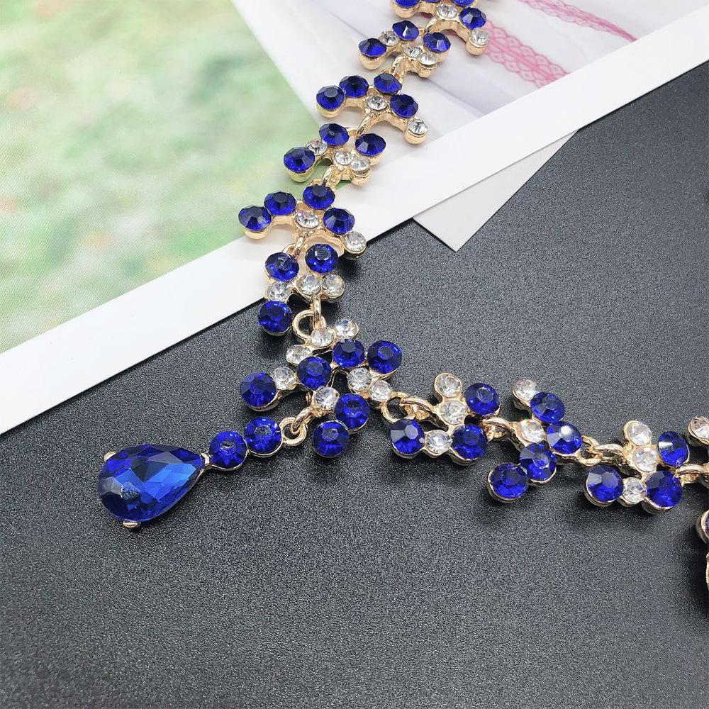 Bridal Tiara Crown  Necklace and Earrings Three Piece Set Exquisite Floral Diamond Alloy Crown