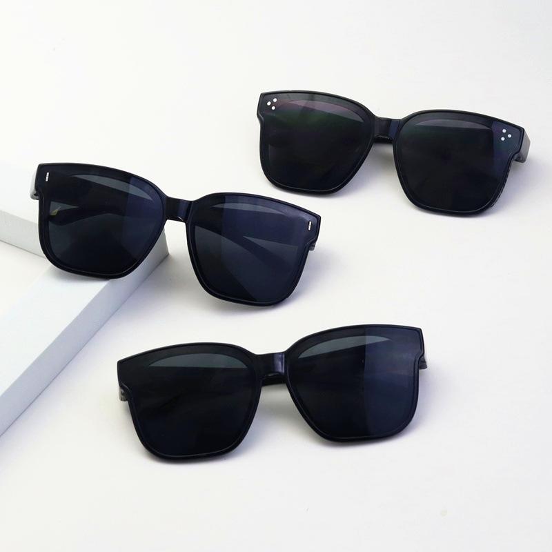 Conjunto de Miopia, Um Espelho, Óculos de Sol Clip On Dupla Finalidade, Pesca Anti-Ultravioleta Masculina, Óculos de Sol Especiais para Dirigir, Feminino