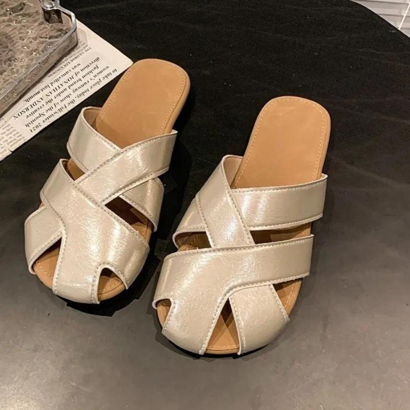 Fashion Fashion Baotou Slippers Summer New Round Toe Shallow Mouth Hollow Soft Sole Non-slip Wear-resistant Flat Shoes