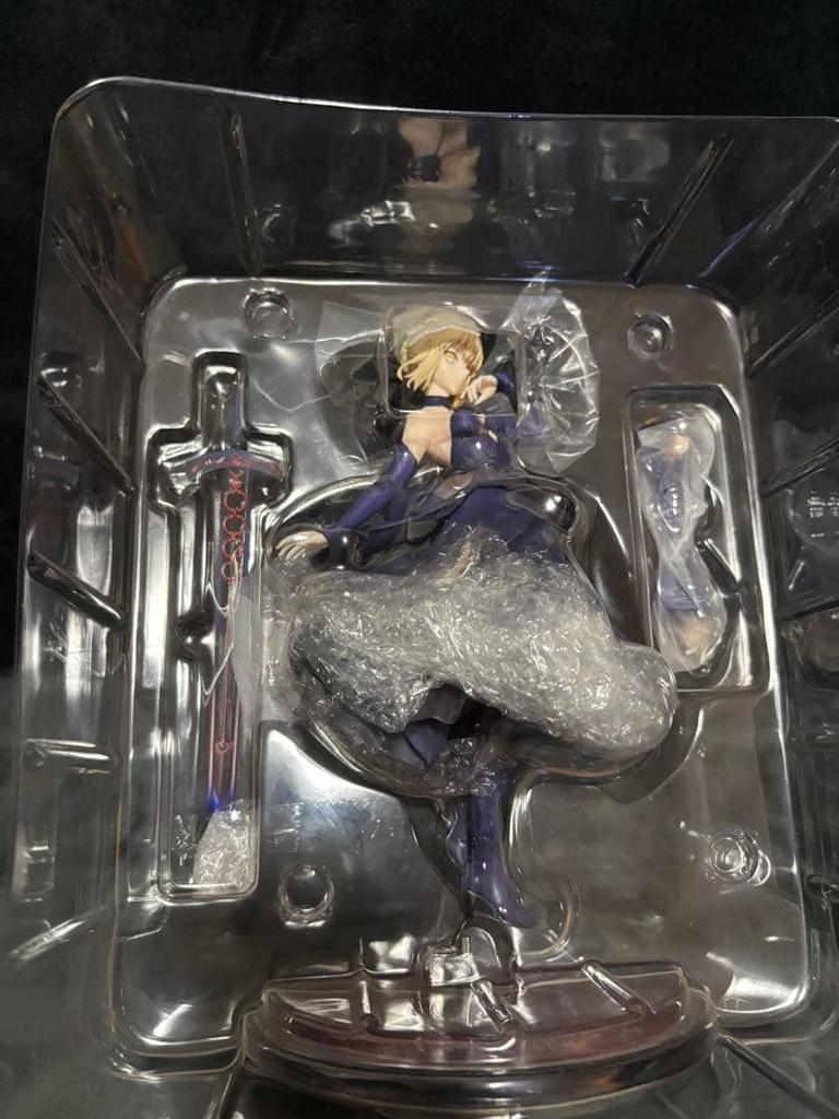 [USED] Fate/stay Night: Saber Alter Artoria Pendragon Dress Ver. Figure