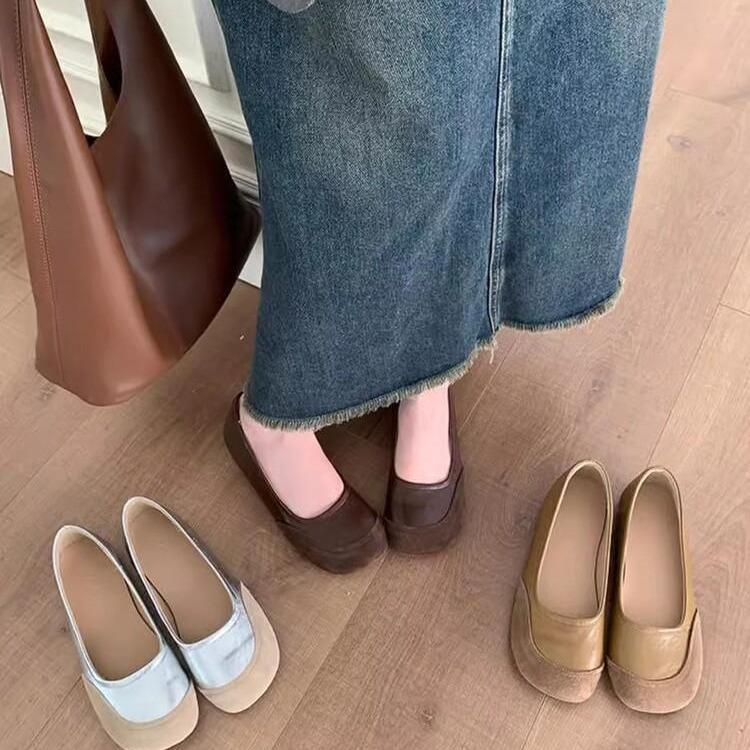 Retro round head shallow mouth single shoes women's spring and autumn new Korean version French evening breeze flat bottom grandma shoes casual Doud