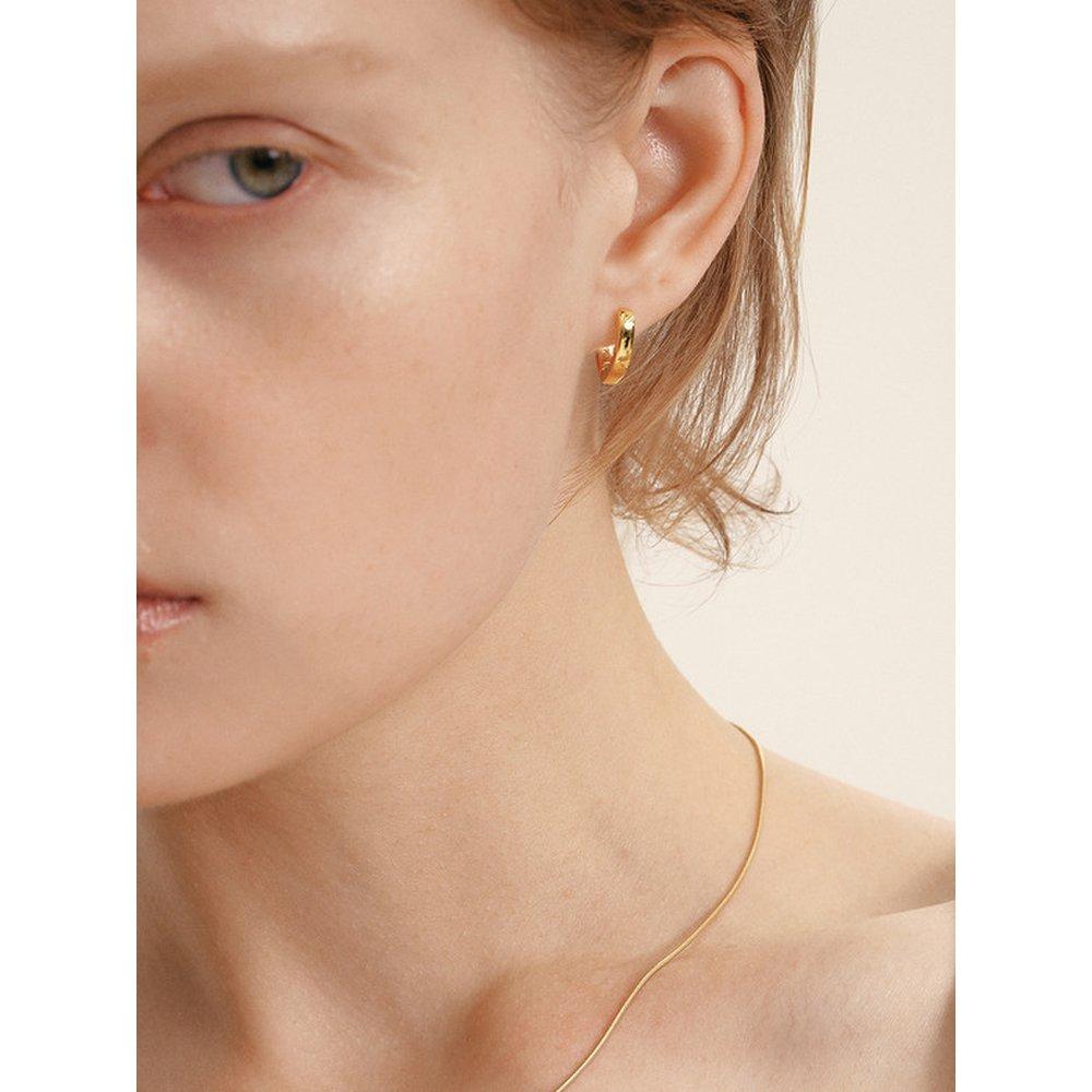 Silver 925 V Edit One-Touch Earrings Lse99