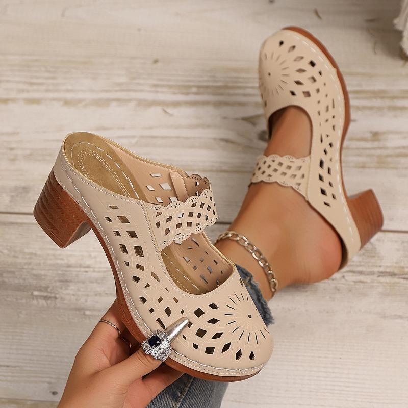 Summer new large size women's sandals retro thick heel slippers large size hollow slope heel cool slippers women