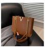 2023 Retro Casual Winter Tote: Large Capacity Solid Color Diamond Lattice Underarm Bag