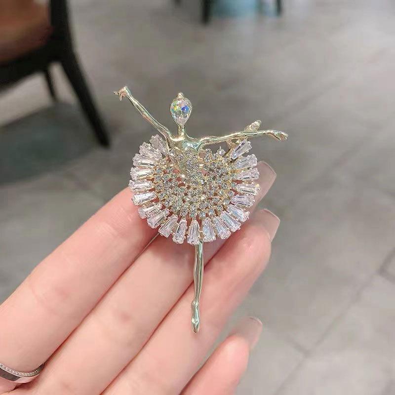 Fashionable Ballet Girl Brooch Feminine Charm Pin Cute Personality Suit Coat with Accessories