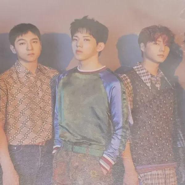 

Day6 Package Box Postcard The Book Of Us