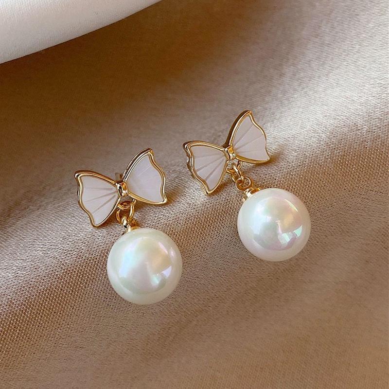 Elegant 2025 French Pearl Earrings for Women - Unique, High-End Design