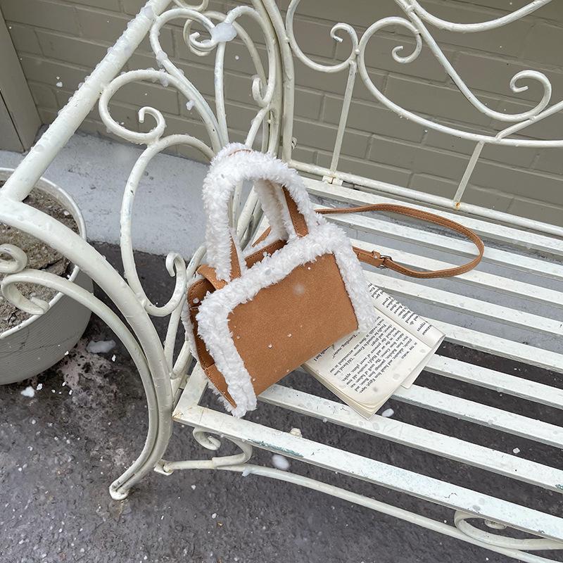 2025 Matte Leather Fur Crossbody Handbag - Fashionable Retro Versatile Fluffy Small Women's Bag