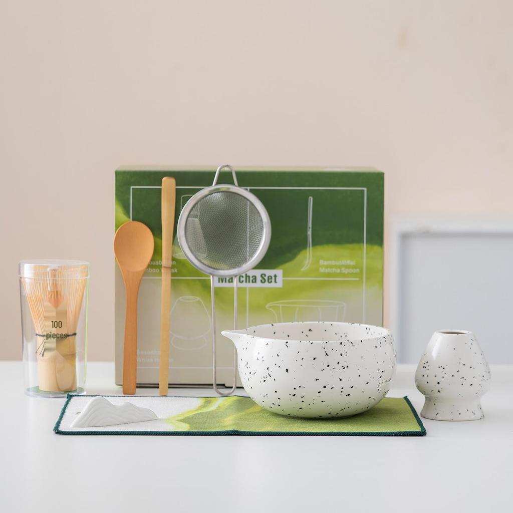 Japanese Matcha Tea Set: Bowl, Whisk, Stirring Brush & Accessories for Tea Ceremony
