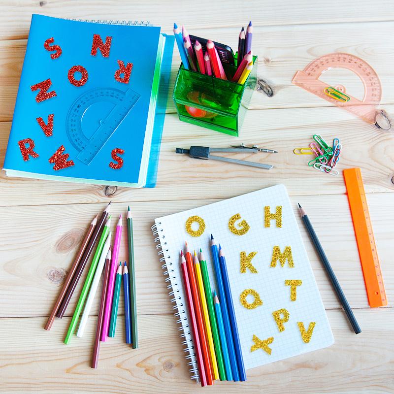 1Pcs Glitter A-Z Alphabet Letters Sticker Scrapbooking Stationery School Supplies Black/Gold/Silver/Red/Blue/Pink/Purple/Green