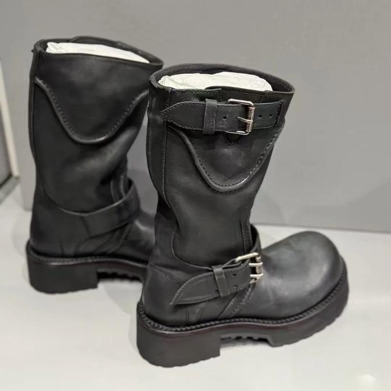 Big-head Retro Thick-soled Mid-length Boots for Women, Versatile Shoes with Built-in Height Increase.