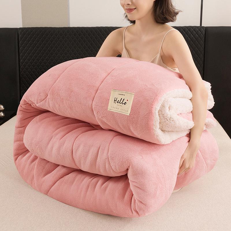 Solid Color Double-Sided Lambswool Velvet Quilt for Autumn/Winter