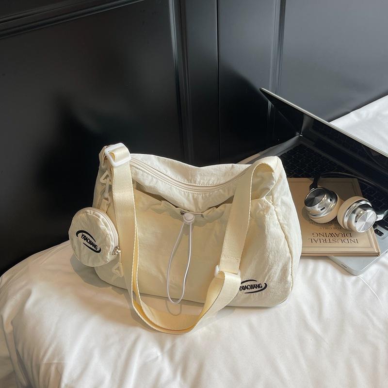 Fashion Drawstring Pleated Bag Messenger Bag Women's Large-capacity Korean Casual Shoulder Bag Student Lazy Wind Tote Bag