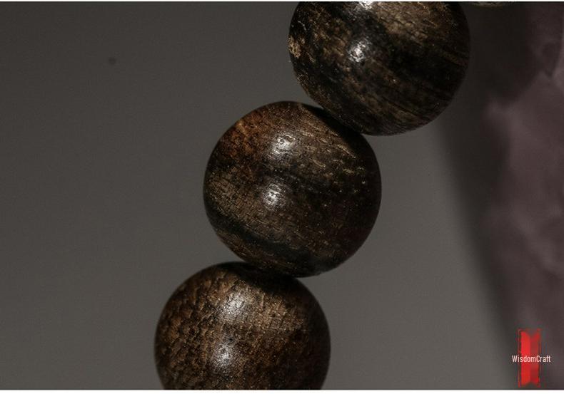 Brunei Soft Silk Agarwood 108-Bead Prayer Bracelet: Natural Oil Line Buddhist Beads for Men and Women