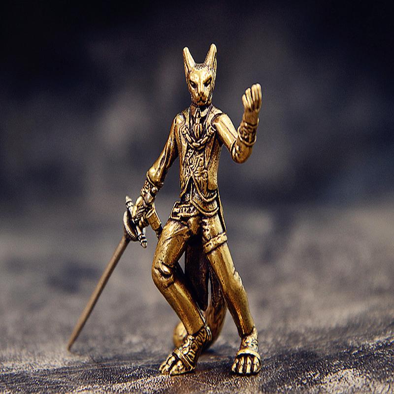 Латунний Кіт-Мечник Маленька Статуетка Ретро Персонажі Воїн Мініатюрні Фігурки Настільні Прикраси Вироби