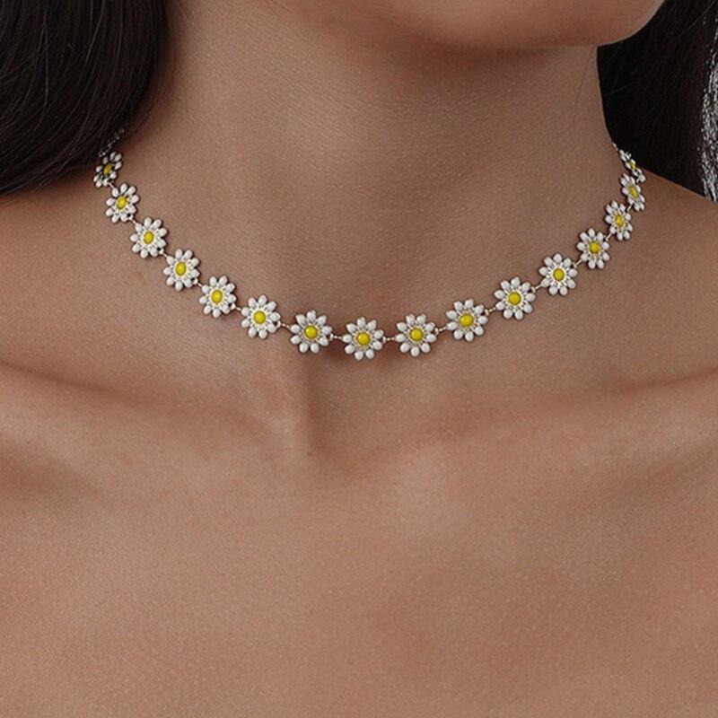 Flower Daisy Clavicle Chain Necklace for Women Wed Summer Sweet Short Choker Fashion Statement Jewelry Gift Y2K Accessories