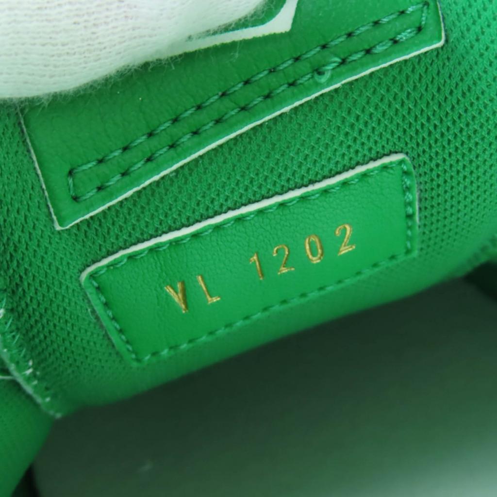 Great LOUIS VUITTON Low cut sneakers LV logo leather white leather Women 37 Used