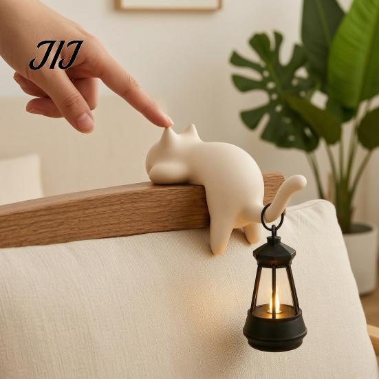 Soft Glow Reading Corner Light Cat Shape Shelf Hook with LED Lantern, Vintage Decorative Cozy Atmosphere Night Lamp Hanging Ornament, for Bookshelves