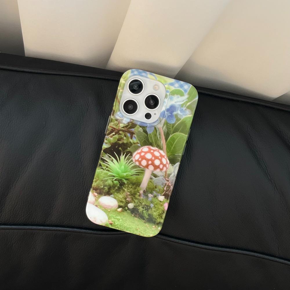 

Graffiti Mushroom Landscape iPhone 15/14/16/17 Pro Max Case for Women iPhone 14 Pro