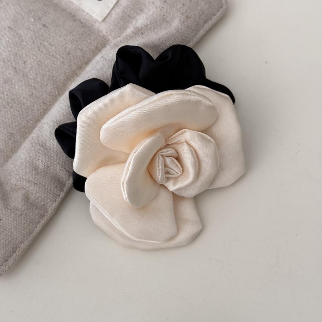 Trójwymiarowa Wielowarstwowa Tkanina Retro Kamelia Dodatek do Włosów, Tkaninowa Słodka Gumka do Włosów, Opaska do Włosów i Opaska na Głowę