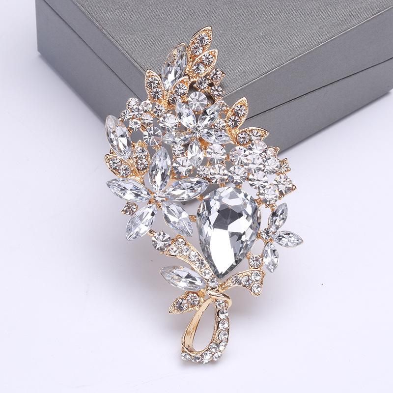 SKEDS Luxury Full Crystal Baroque Brooches Pins For Women Fashion Rhinestone Classic Big Badges Vintage Lady Party Banquet Pin
