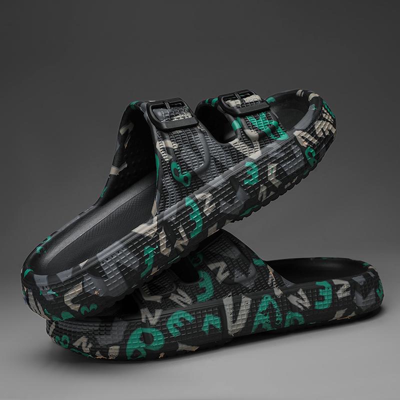 Summer Mens Slippers Outdoor Mans Sandals Lightweight Mens Beach Shoes Soft Bottom Indoor Home Slippers Non-Slip Bathroom Slides