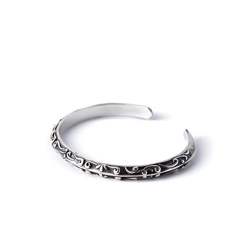 Pandorumjewelry Acanthus Bangle