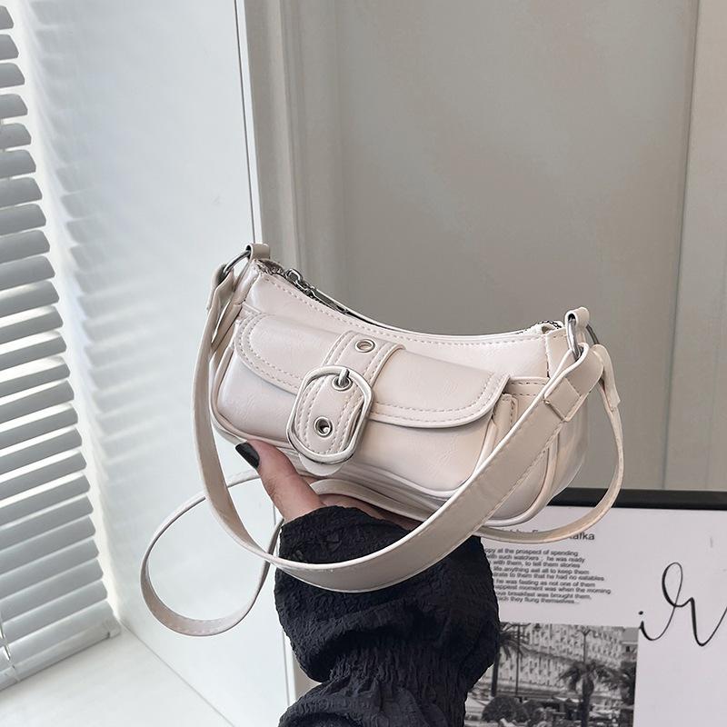 Korean Retro Light Luxury Baguette Shoulder Bag - Large Capacity, Simple Commute Style