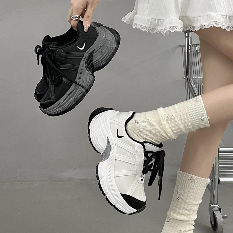 Paris fashion dad shoes women's autumn 2025 new mesh breathable thick sole heightening color matching casual sports shoes