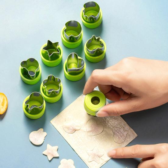 Stainless Steel Cookie Cutter Set for Food Vegetables Fruit Noodle Mold for DIY Pastry Biscuits Food-Grade Reusable Essential Kitchen Tool for Home