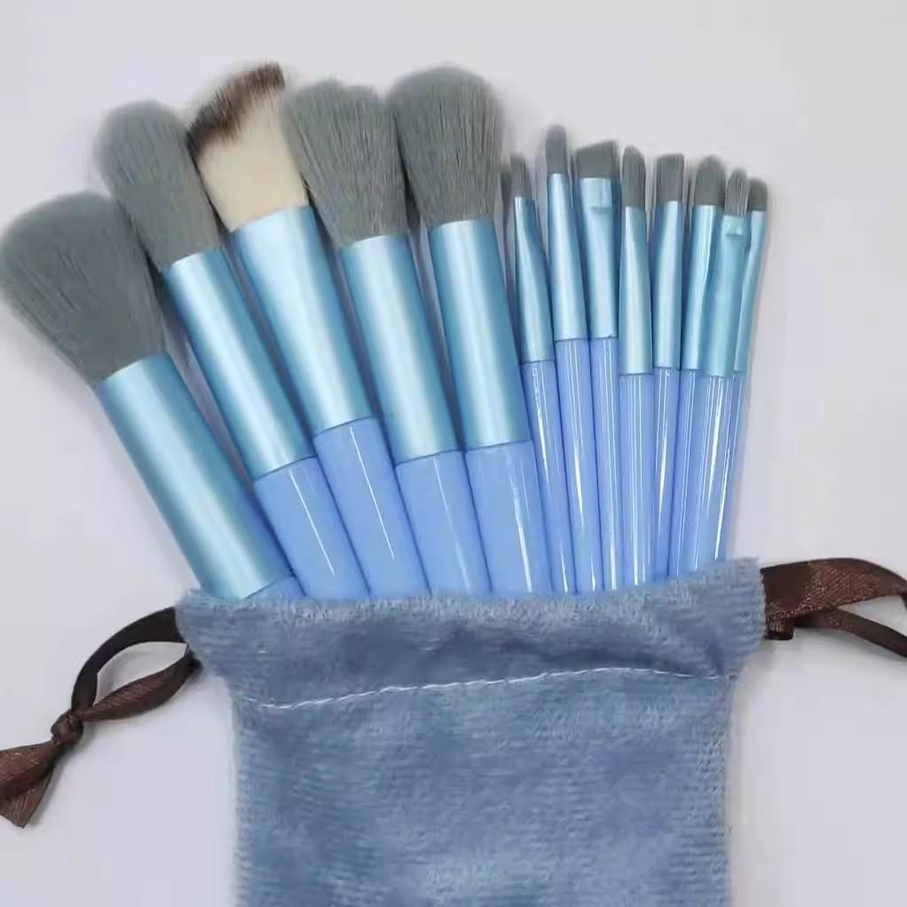 

13-Piece Evergreen Portable Makeup Brush Set: Super Soft Bristles for Blush and Eyeshadow.