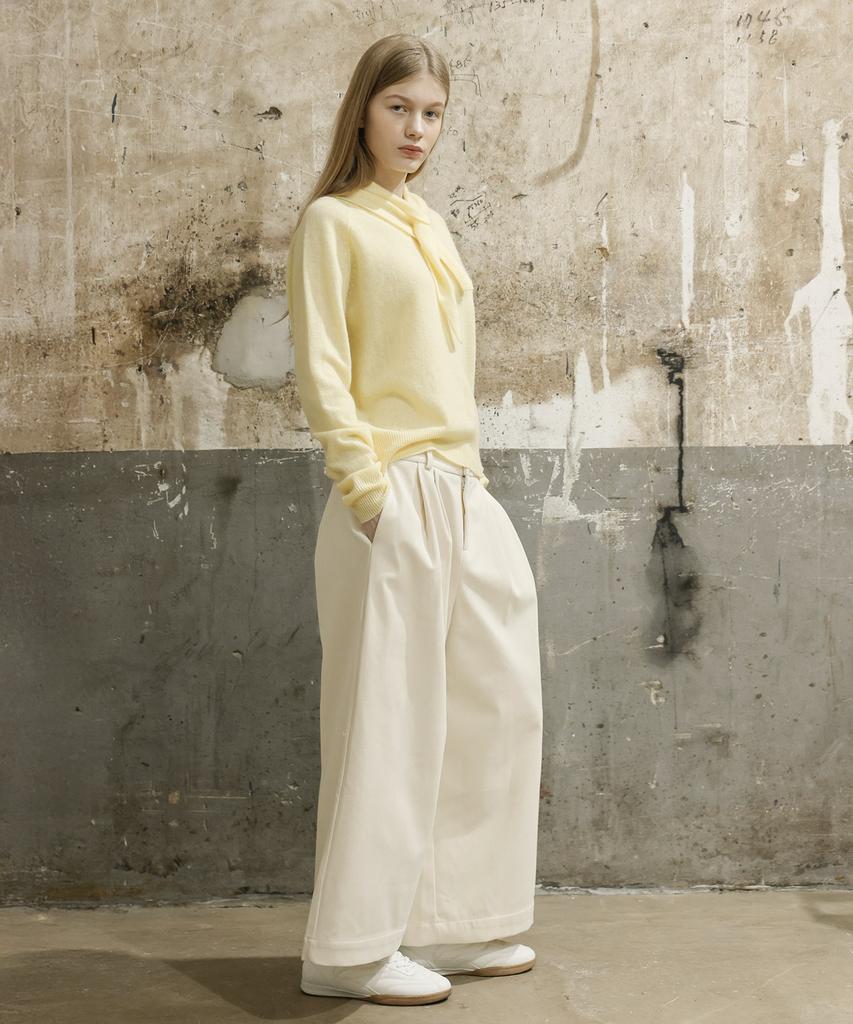 Waiowai Corduroy Tuck Brushed Wide Elastic Pants_Ivory