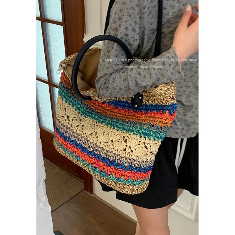 Summer contrasting color hand-woven bag women's 2025 new fashion ethnic style straw bag large-capacity tote bag