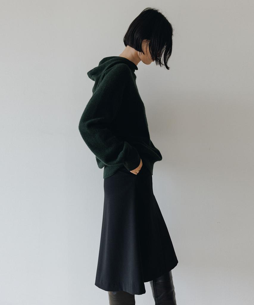 Beullaengkeulumumeon Half Flare_Black