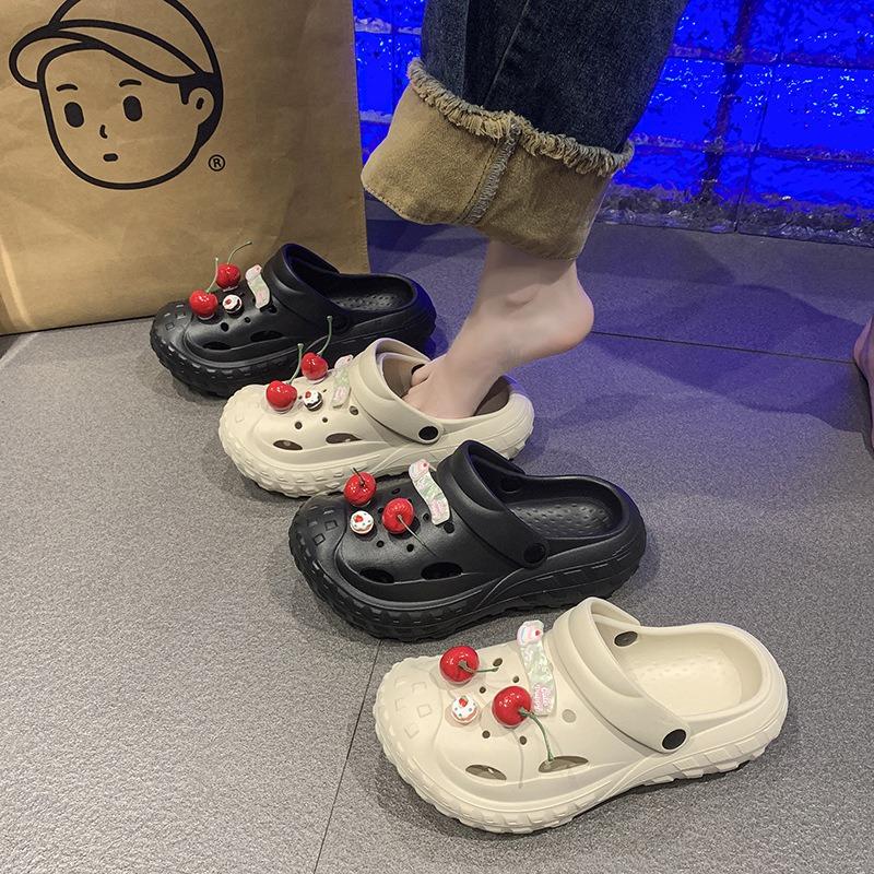 Tire sole hole shoes women wear new summer non-slip beach sandals bag head slippers