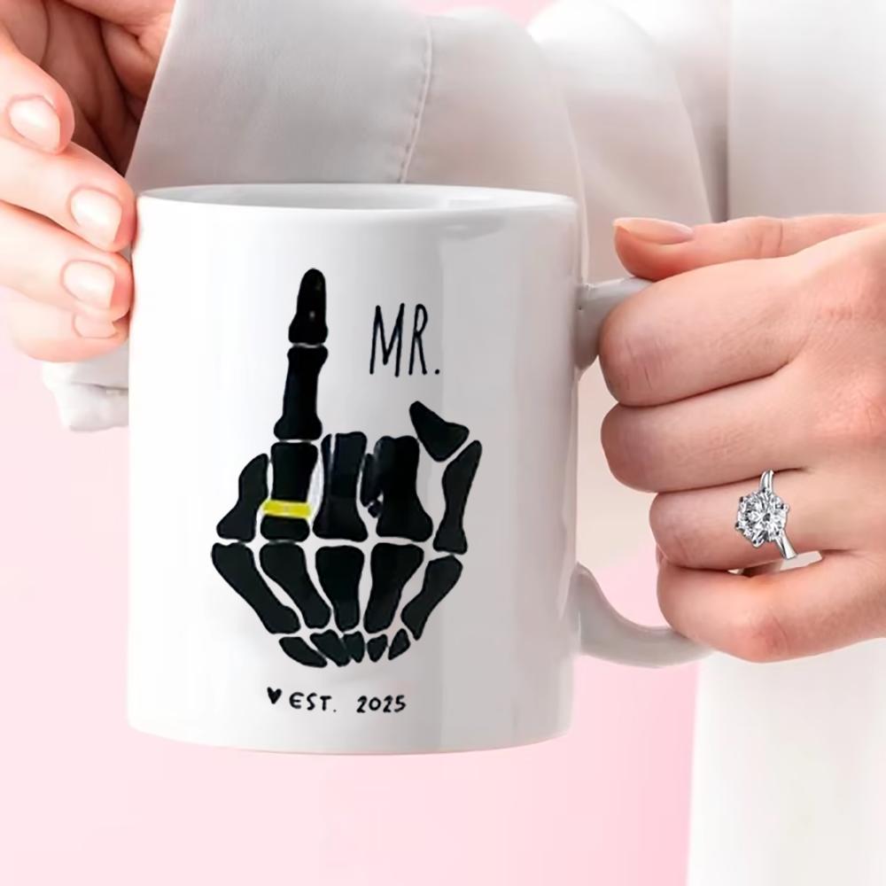 

Mr and Mrs Mug Goth Bride Skeleton Hand Halloween Wedding Engagement Gift Couple Coffee Mug Bridal Shower Bachelorette Decor 8.2x9.5cm